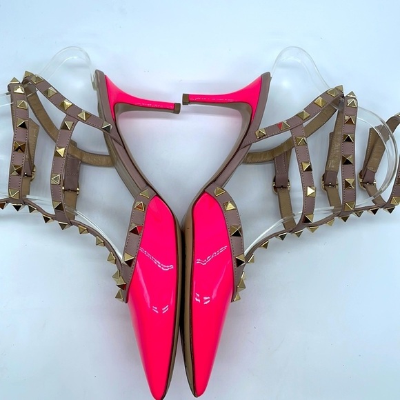 Valentino Garavani Hot Neon Pink patent leather Rockstud T strap pumps 39.5 - Picture 5 of 9